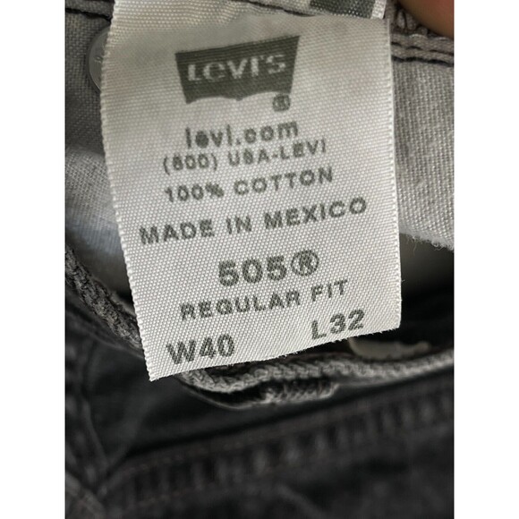Levis 505 Jeans Mens Size 40x32 actual 38x28  Black Regular Fit Straight Leg - Picture 9 of 16